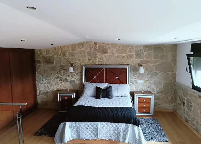 Casa Consuelo 펜션 Sabardes